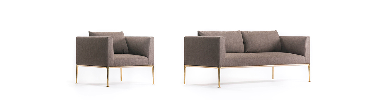 Transit sofa brass